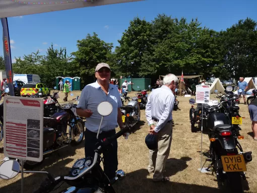 a-future-enfield-owner_42715621305_o.jpg