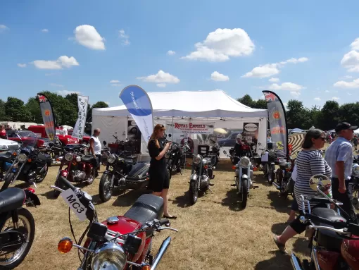bikes-everywhere_29749584588_o.jpg